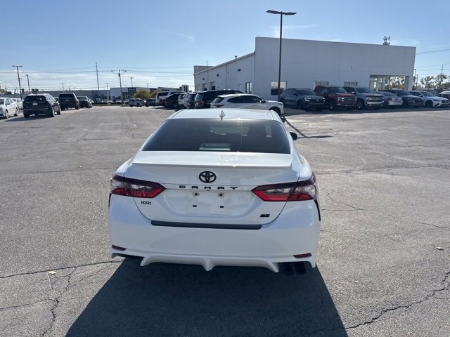 2023 Toyota Camry SE photo 4