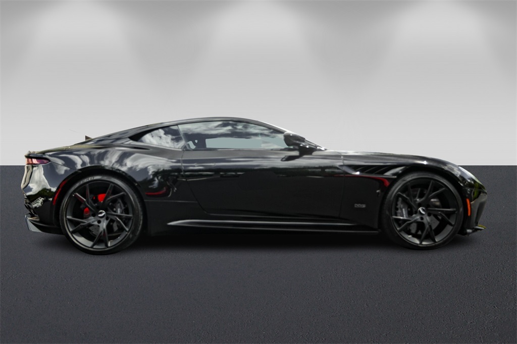 2019 Aston Martin DBS AM7 photo 2