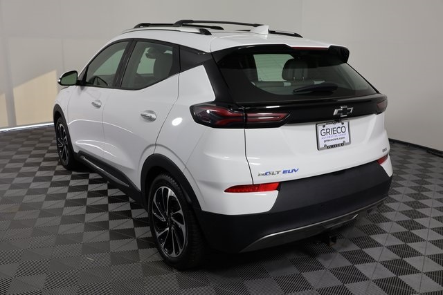 2022 Chevrolet Bolt EUV Premier photo 4