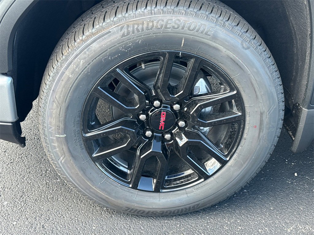 2026 GMC SIERRA - Image 12