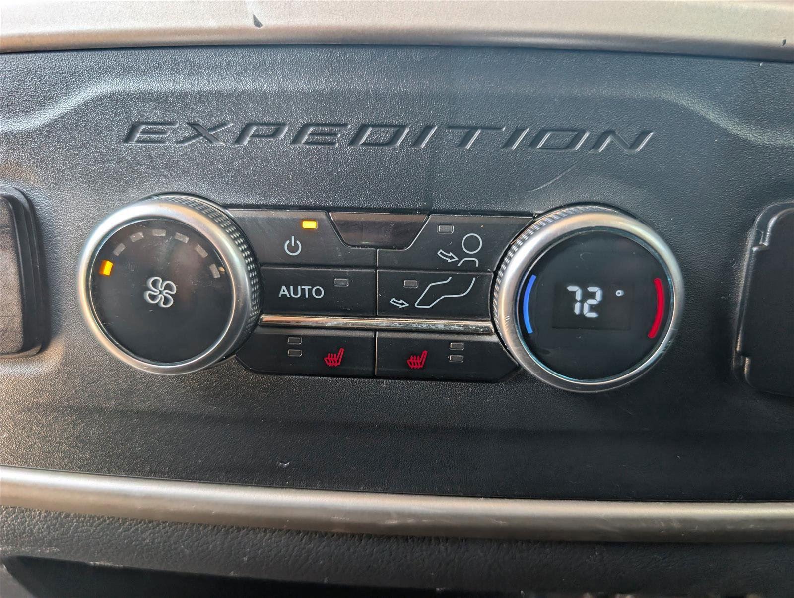 2023 Ford Expedition Limited photo 28