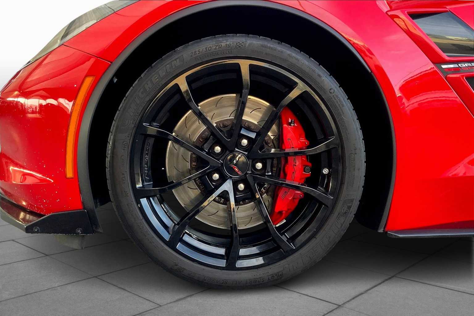 2017 Chevrolet Corvette Grand Sport 1LT Convertible photo 8