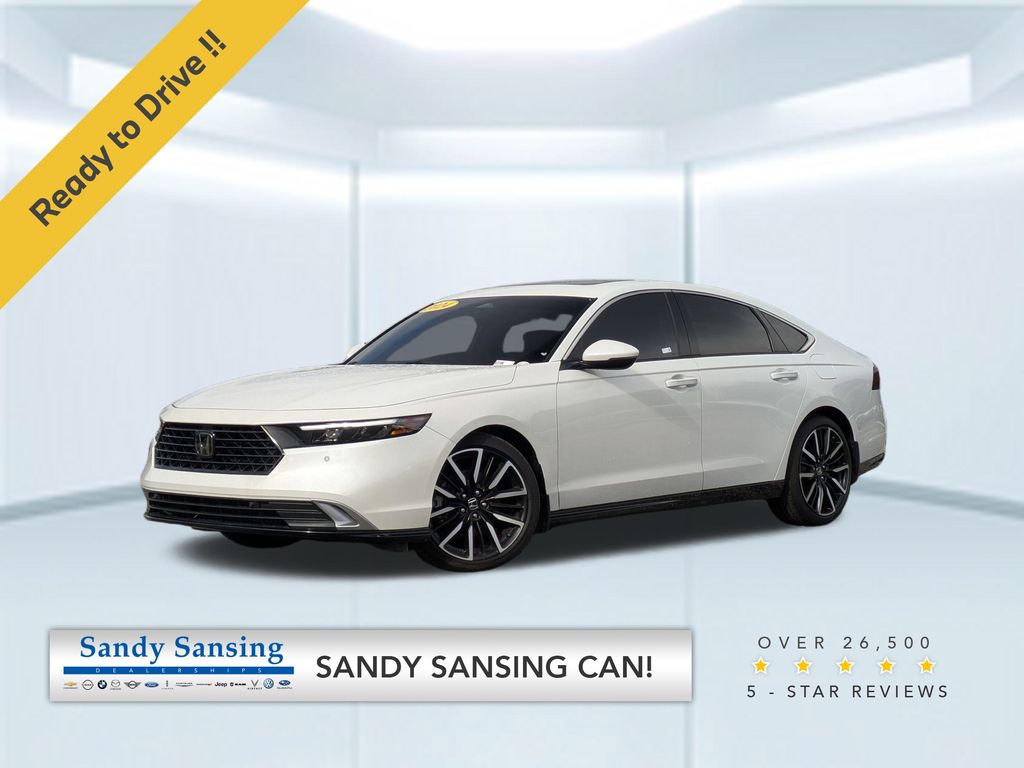 2024 Honda Accord Hybrid Touring's photo