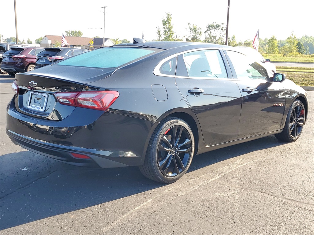 2023 Chevrolet Malibu 1LT photo 4
