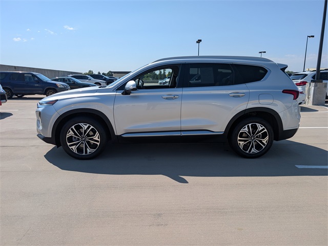 2019 Hyundai Santa Fe Ultimate photo 3