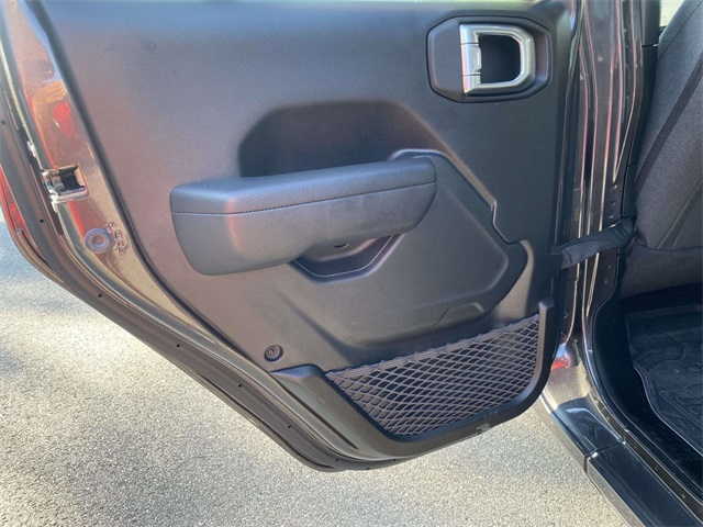 2024 Jeep Wrangler Sport S photo 13