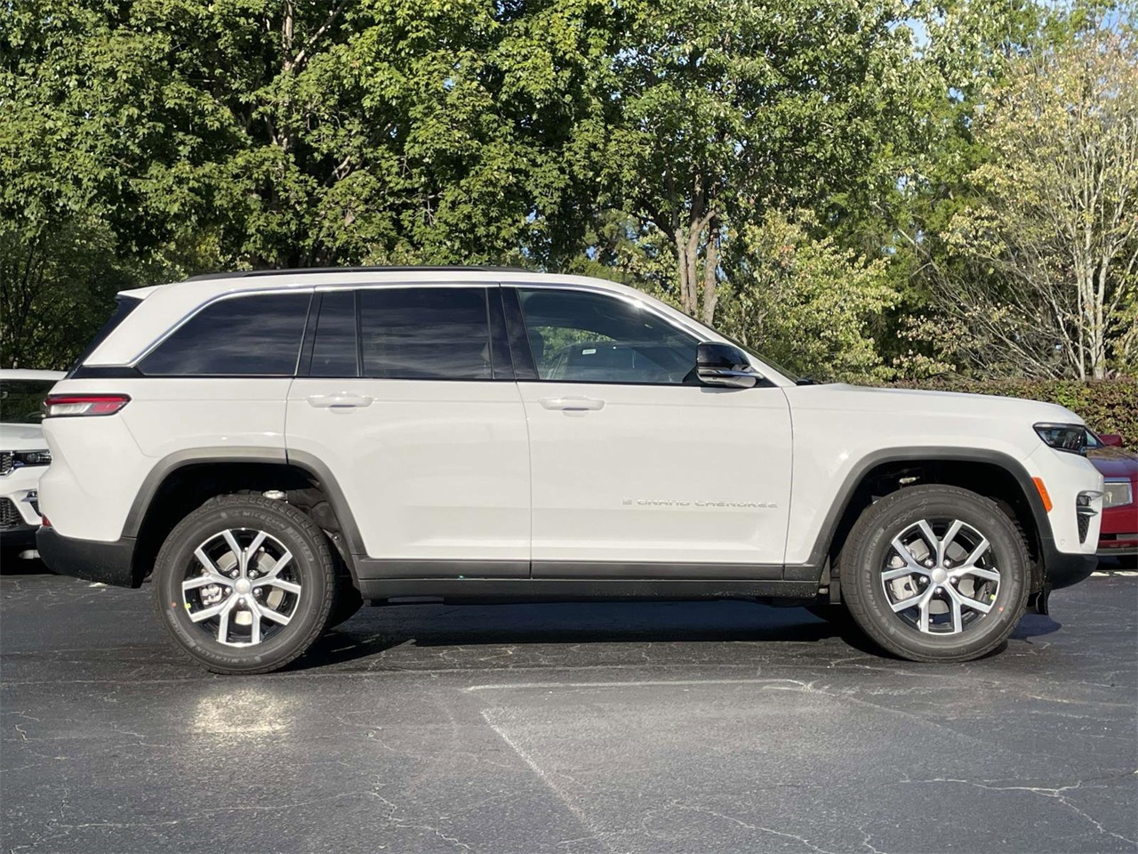 2025 Jeep Grand Cherokee Limited photo 5