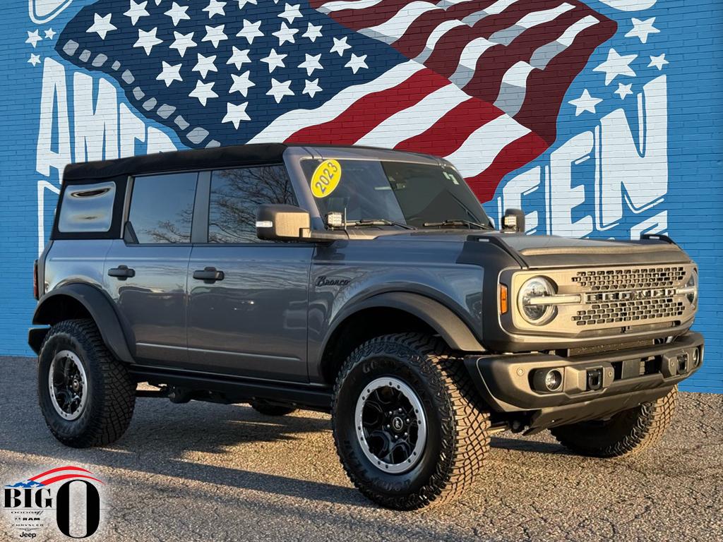 2023 Ford Bronco 4-Door Badlands's photo