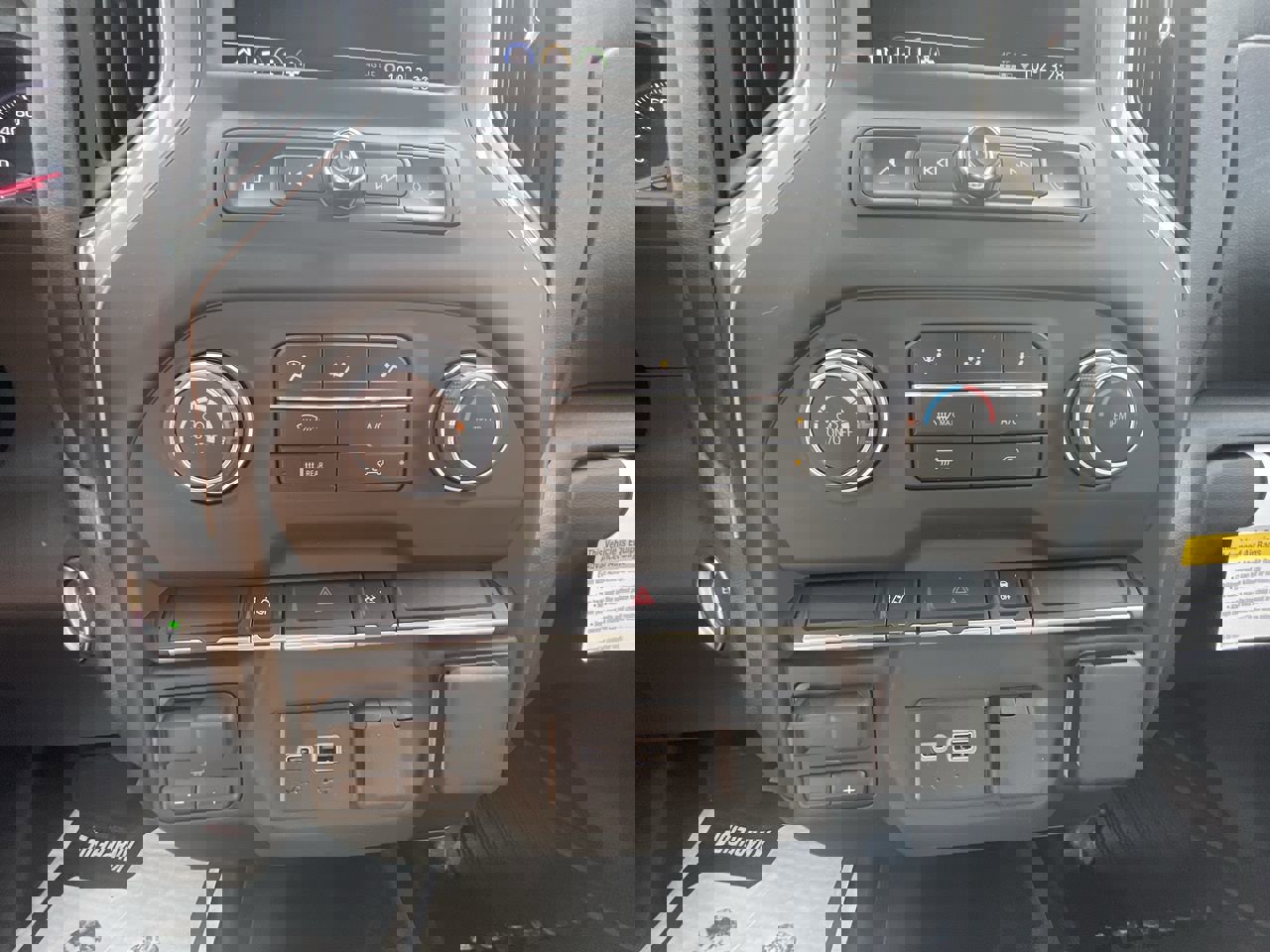 2024 Chevrolet Silverado 3500HD Work Truck photo 17
