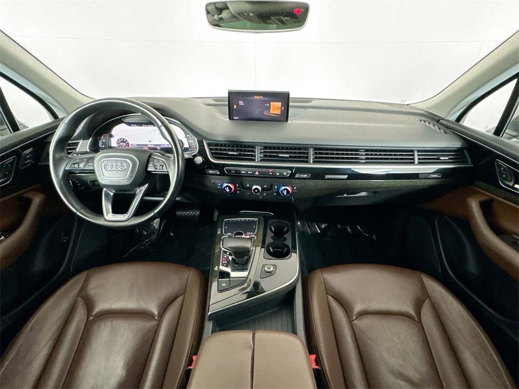 2017 Audi Q7 3.0T Premium Plus photo 6