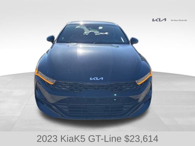 2023 Kia K5 GT-Line photo 2