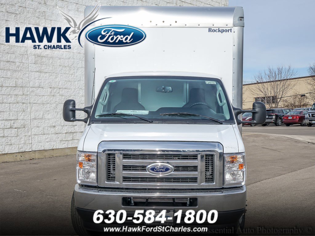 2024 Ford E-350 photo 4