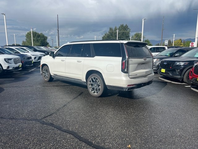 2024 Cadillac Escalade ESV Premium photo 2