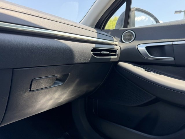 2022 Hyundai Sonata SEL photo 26