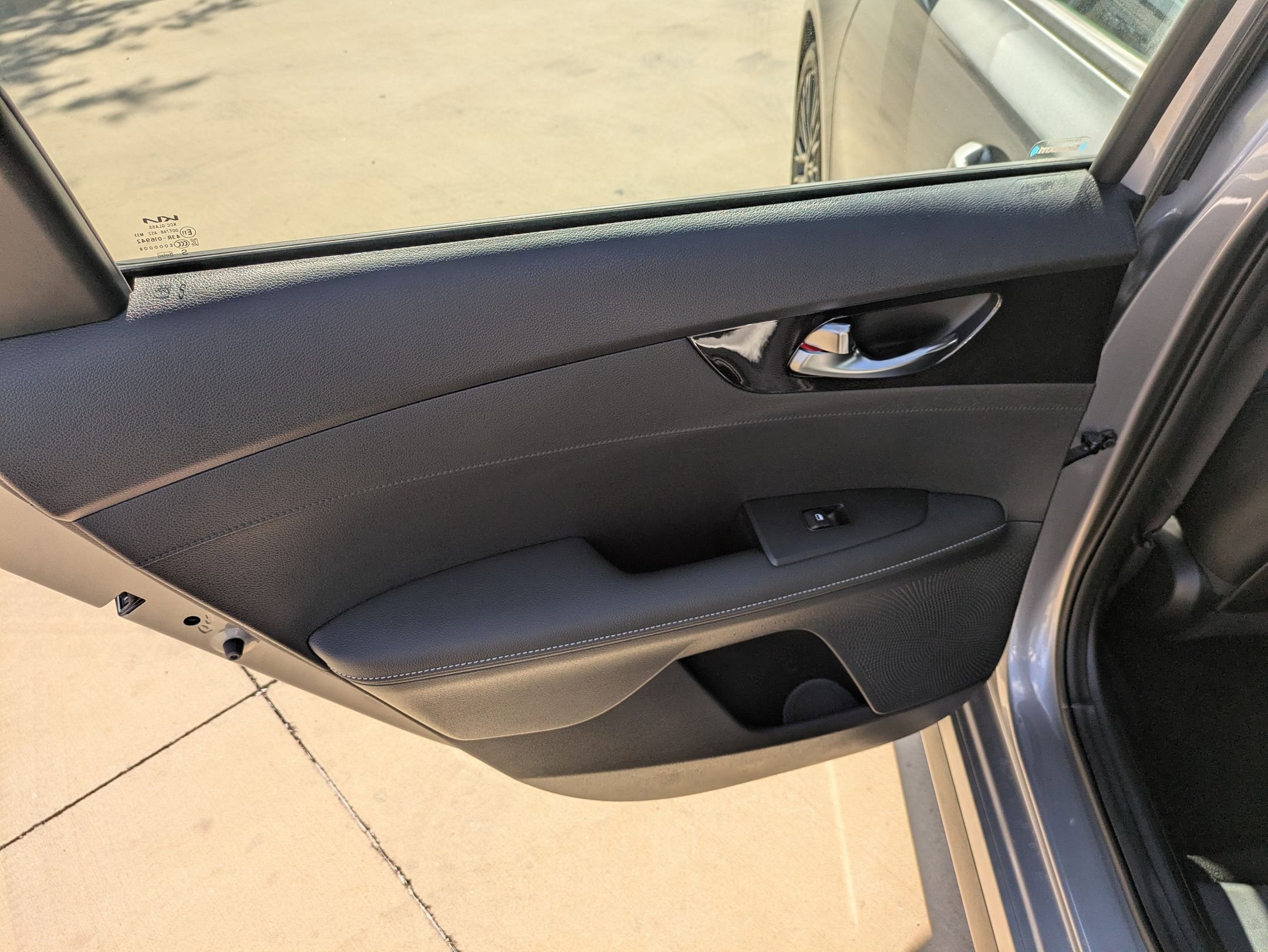 2024 Kia Forte GT-Line photo 16
