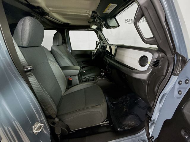2025 Jeep Gladiator Willys photo 26