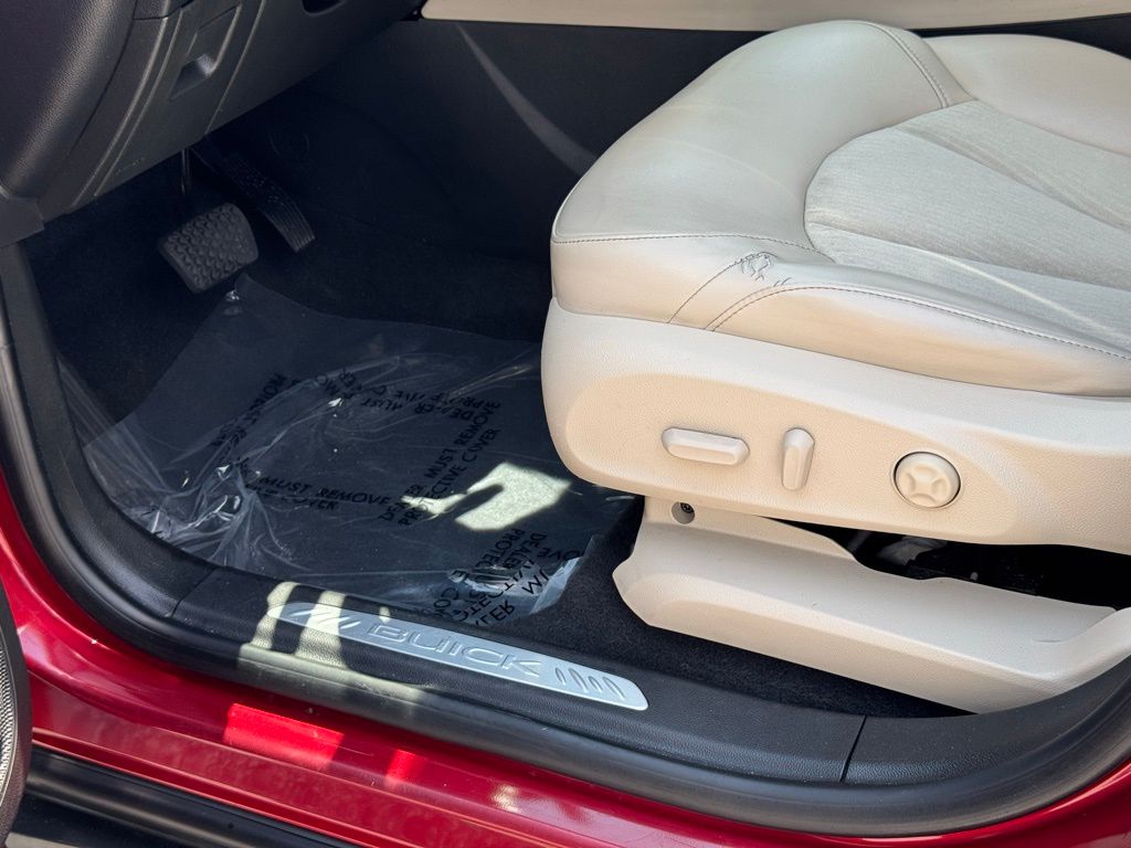 2017 Buick Envision Preferred photo 19