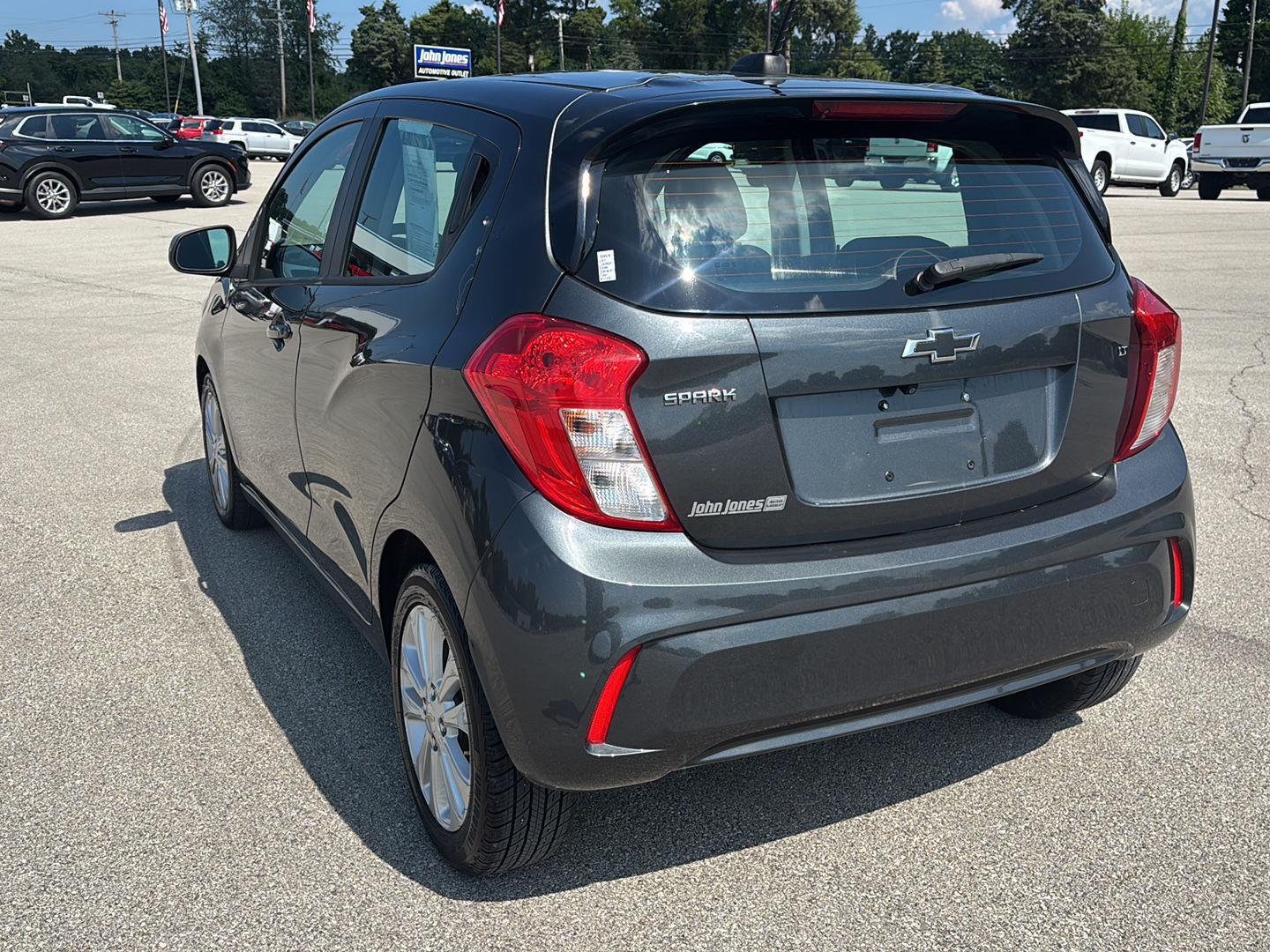 2017 Chevrolet Spark 1LT LT photo 15