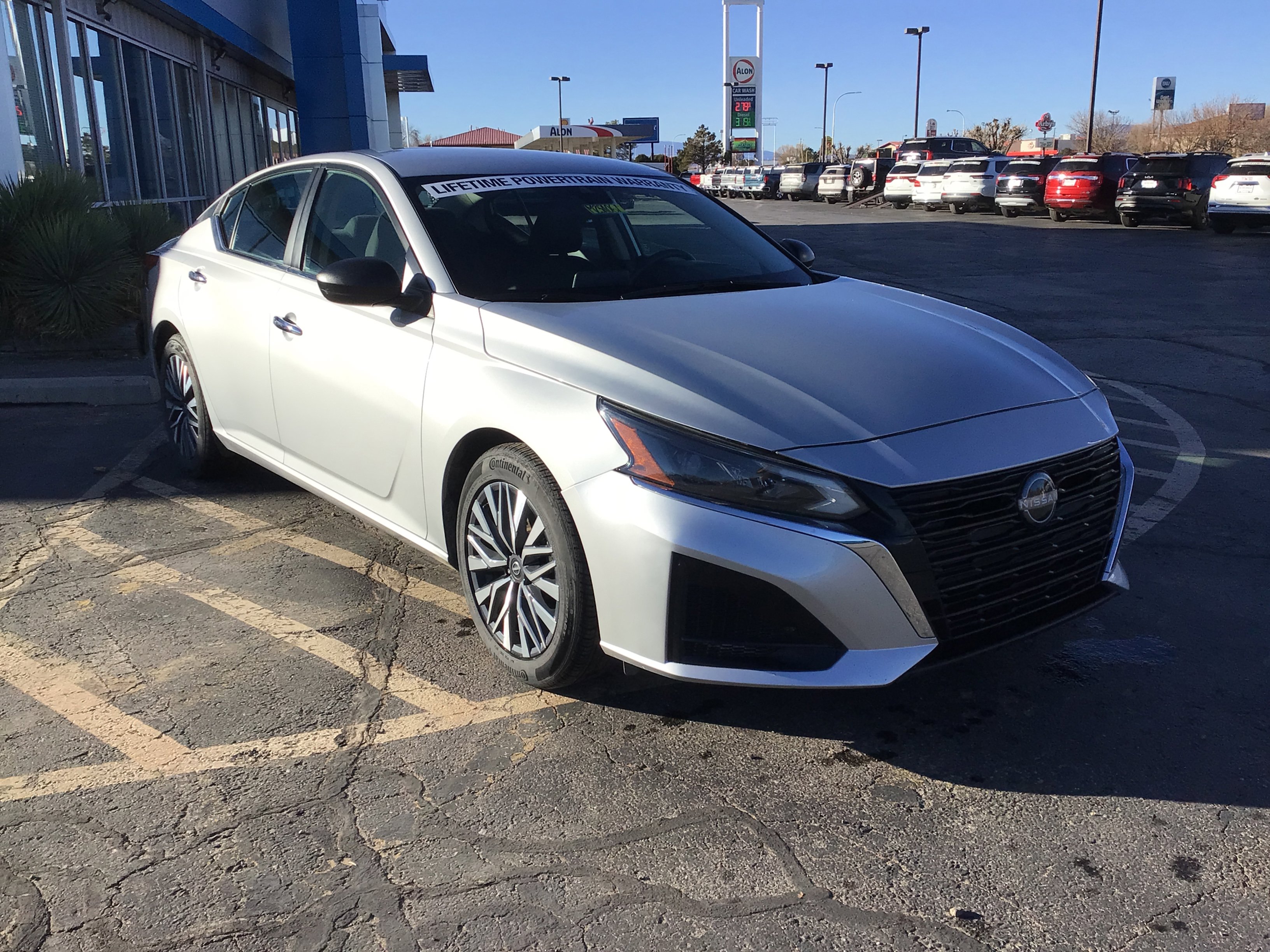 2024 Nissan Altima SV