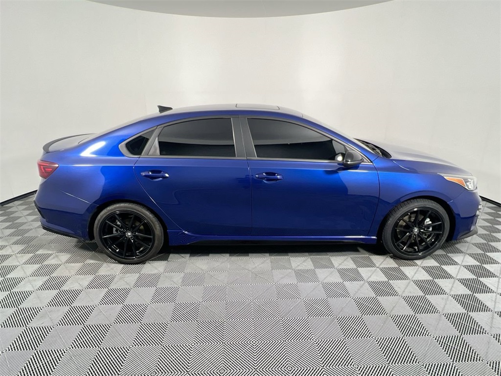 2021 Kia Forte GT photo 2