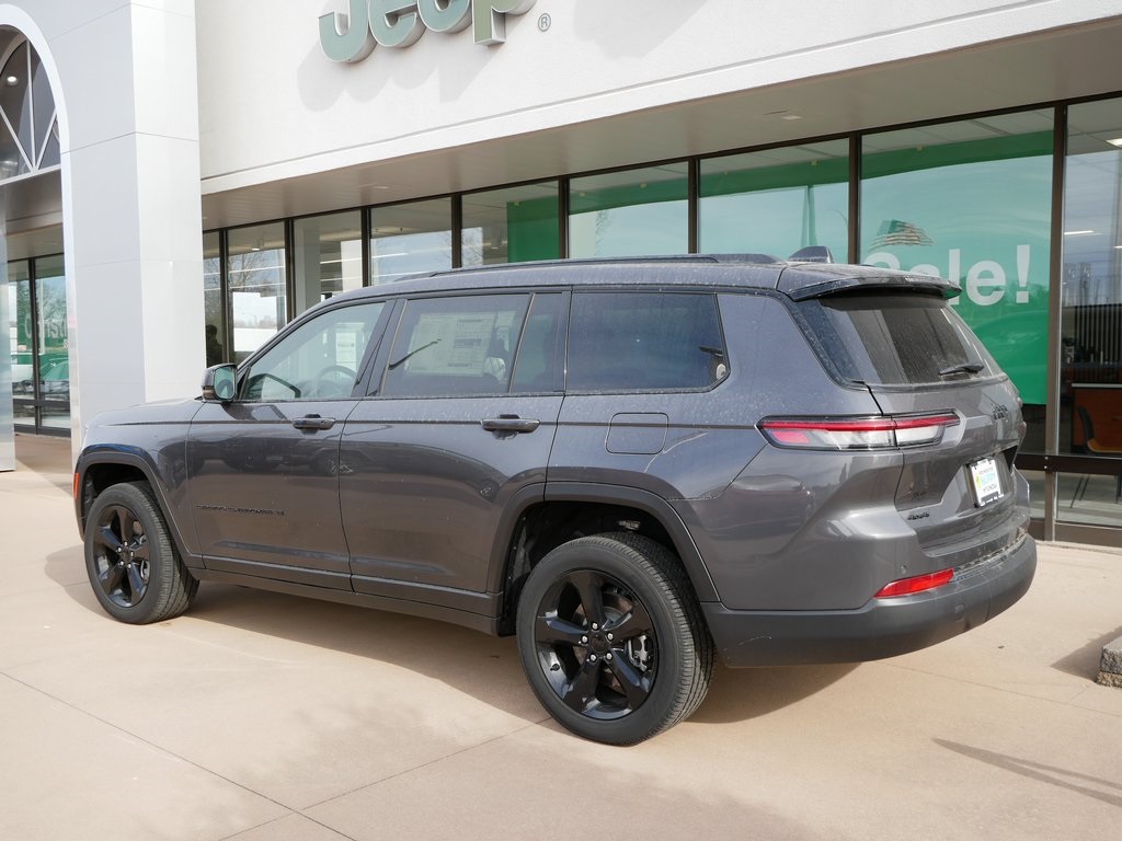 2024 Jeep Grand Cherokee Altitude X photo 3