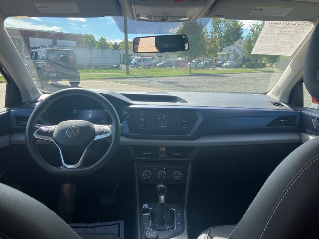 2022 Volkswagen Taos SE photo 15