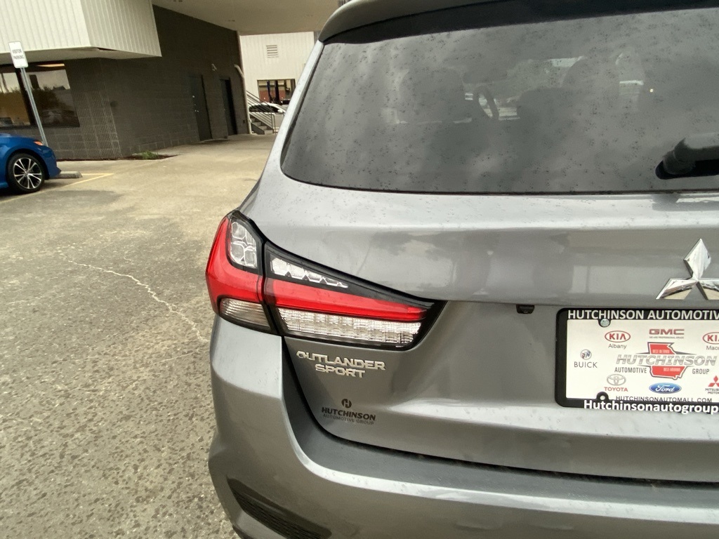 2024 Mitsubishi Outlander Sport ES photo 6