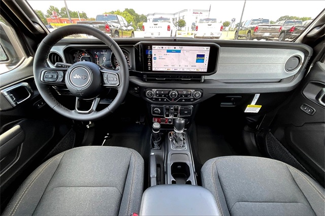2025 Jeep Wrangler Willys photo 5