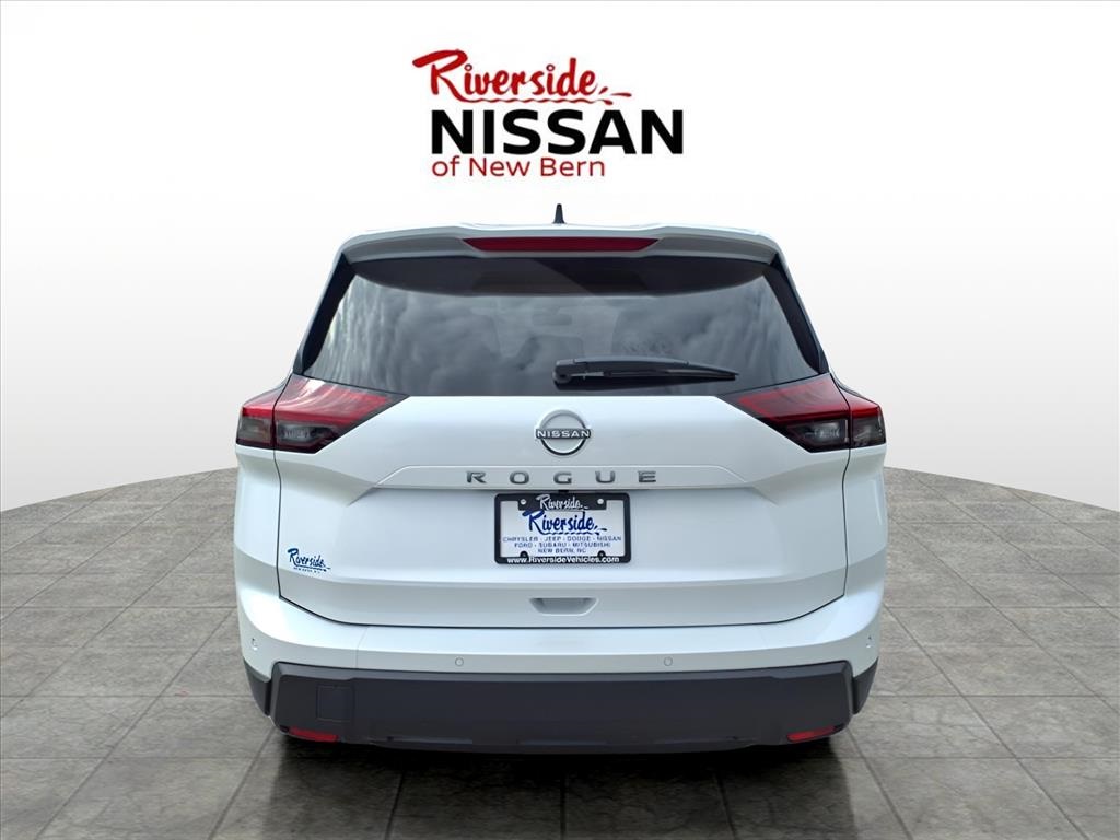 2025 Nissan Rogue S photo 2
