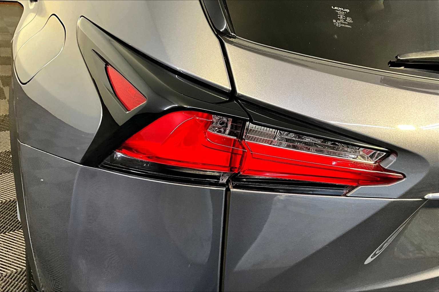 2015 Lexus NX 200t AWD photo 27
