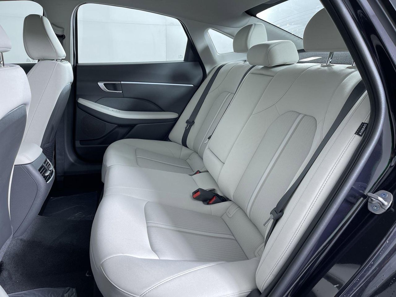 2025 Hyundai Sonata Hybrid SE photo 22