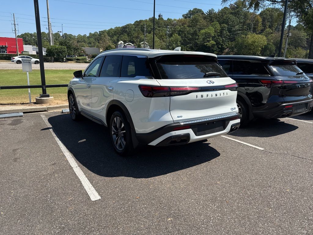 2024 Infiniti QX60 Luxe photo 4