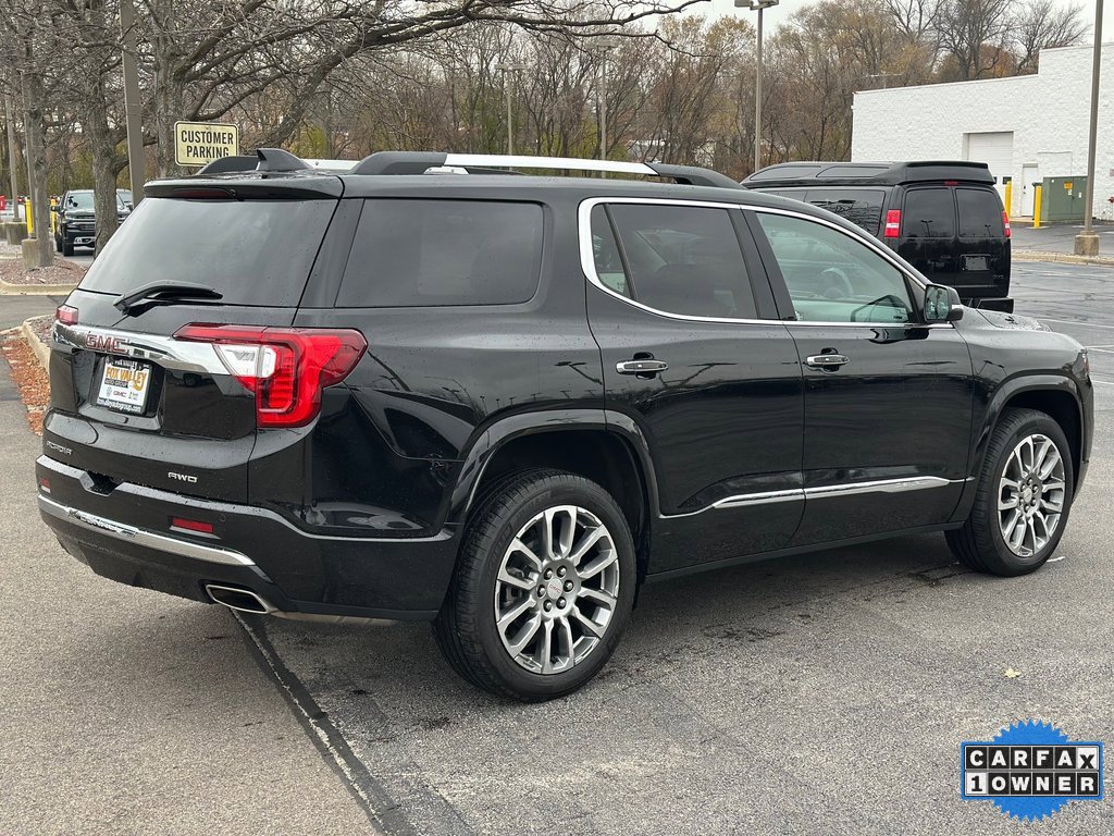 2023 Gmc Acadia Denali photo 3