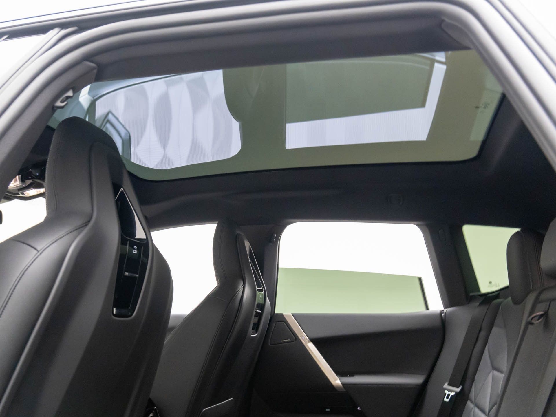 2025 Bmw iX photo 15