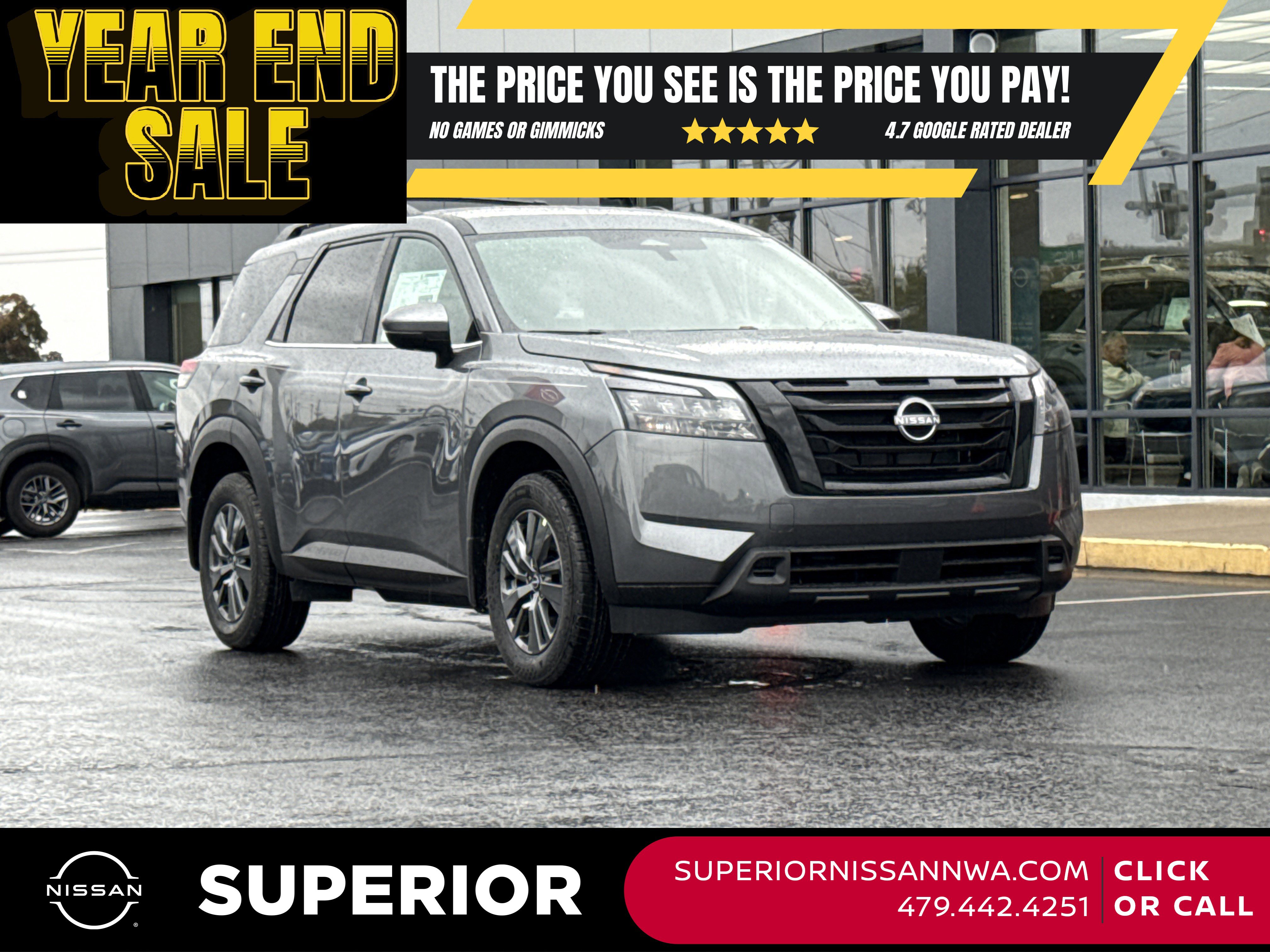 2025 Nissan Pathfinder SV's photo