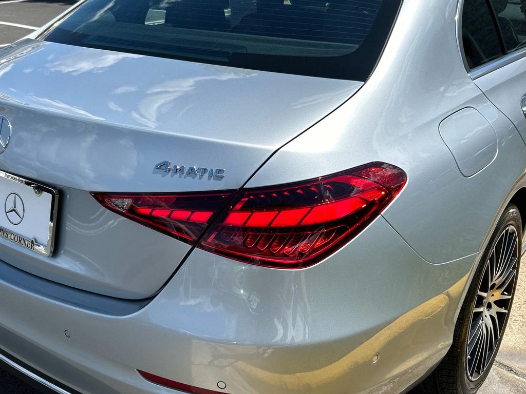 2024 Mercedes Benz C 300 4MATIC photo 7