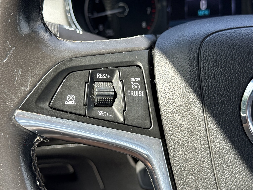 2020 Buick Encore Preferred photo 18