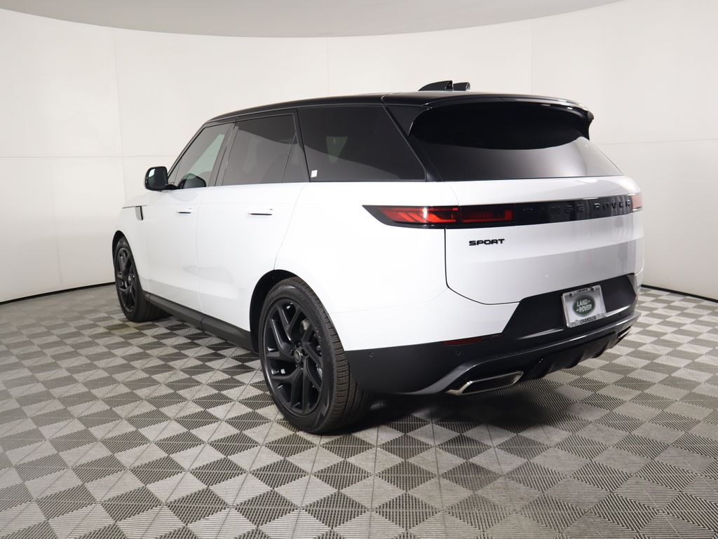 2025 Land Rover Range Rover Sport SE photo 7