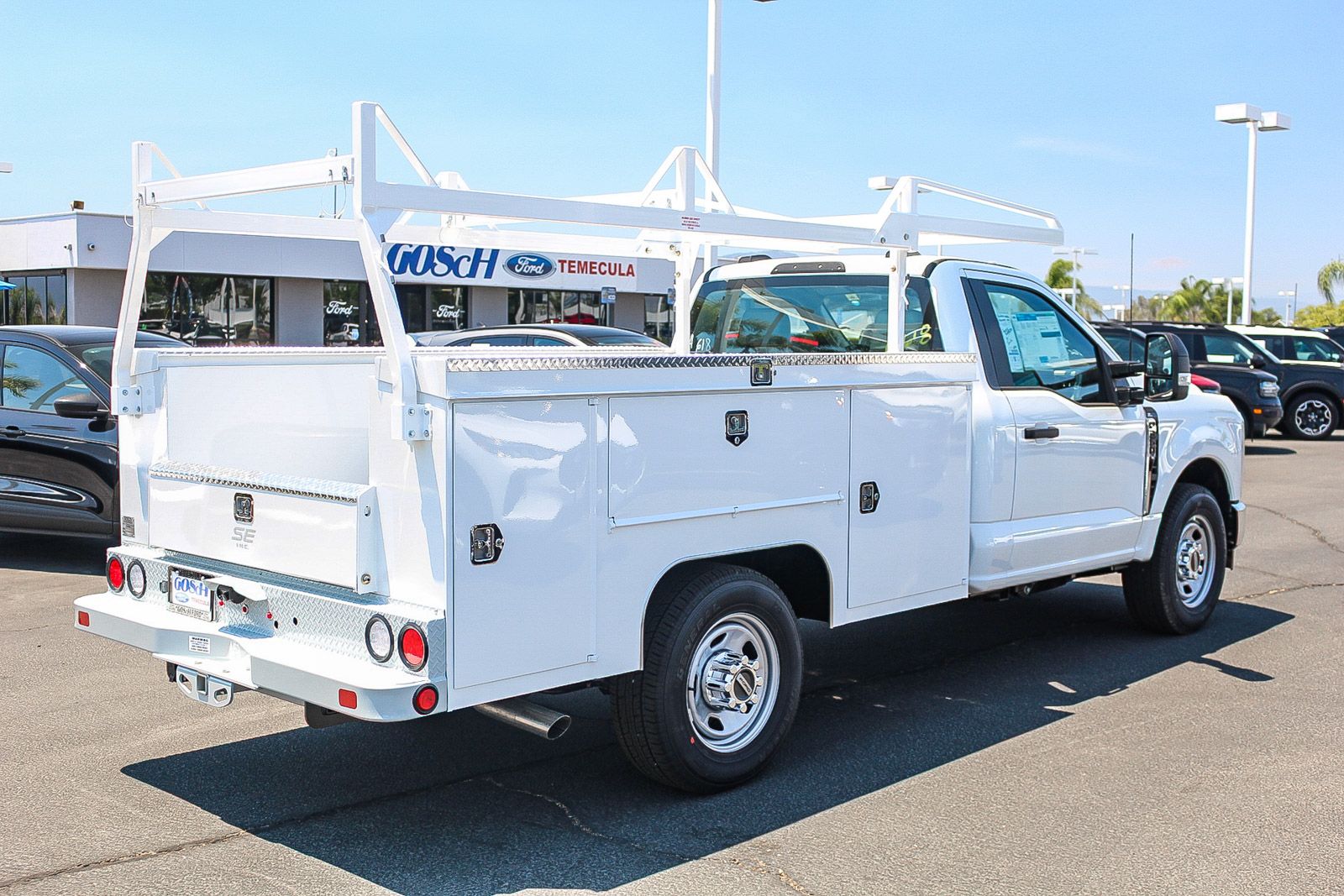 2025 Ford F-350 XL photo 5