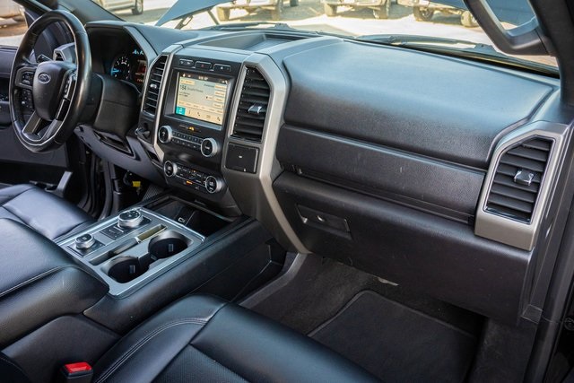 2019 Ford Expedition XLT photo 34