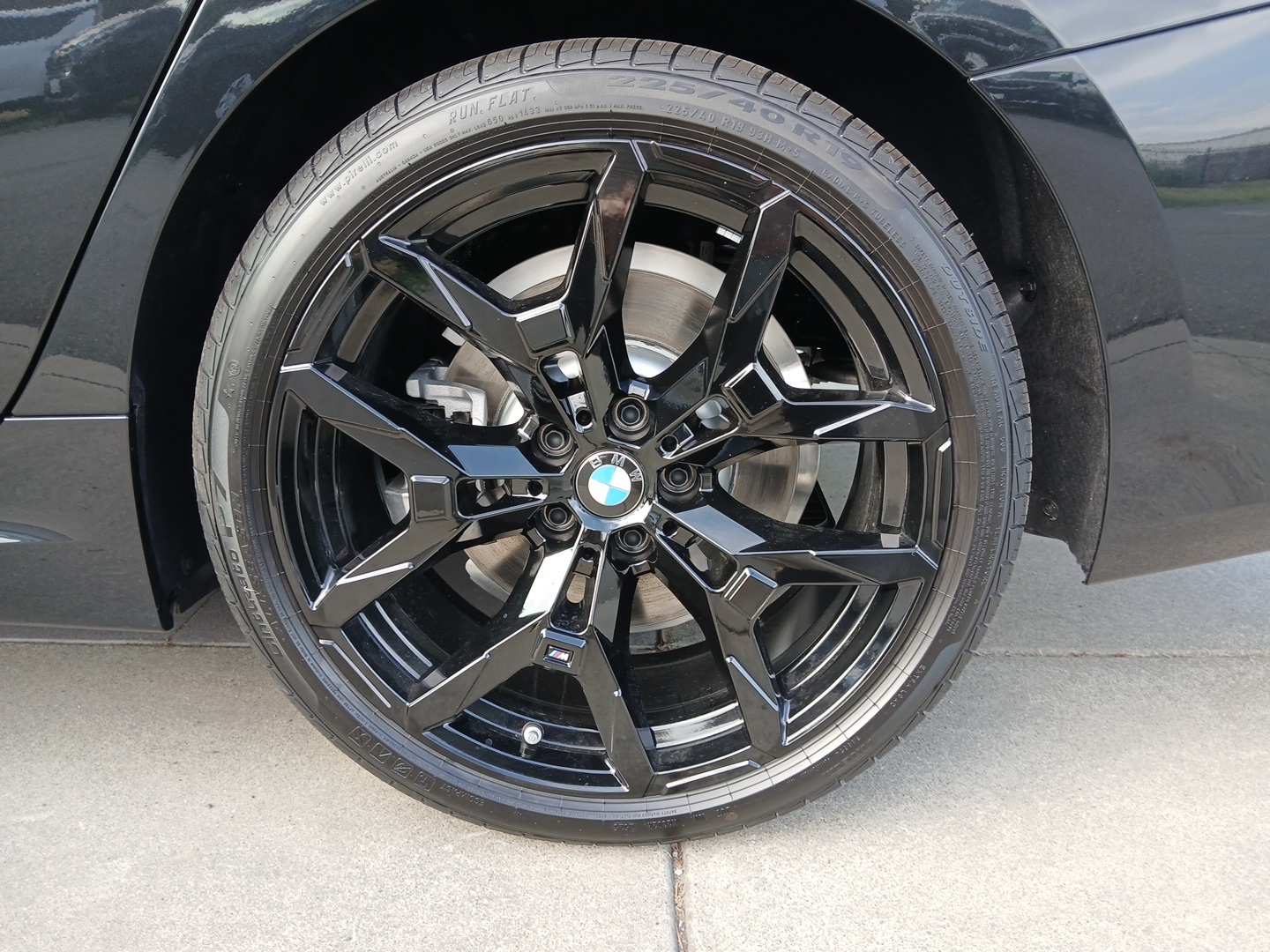 2025 Bmw 330i photo 24