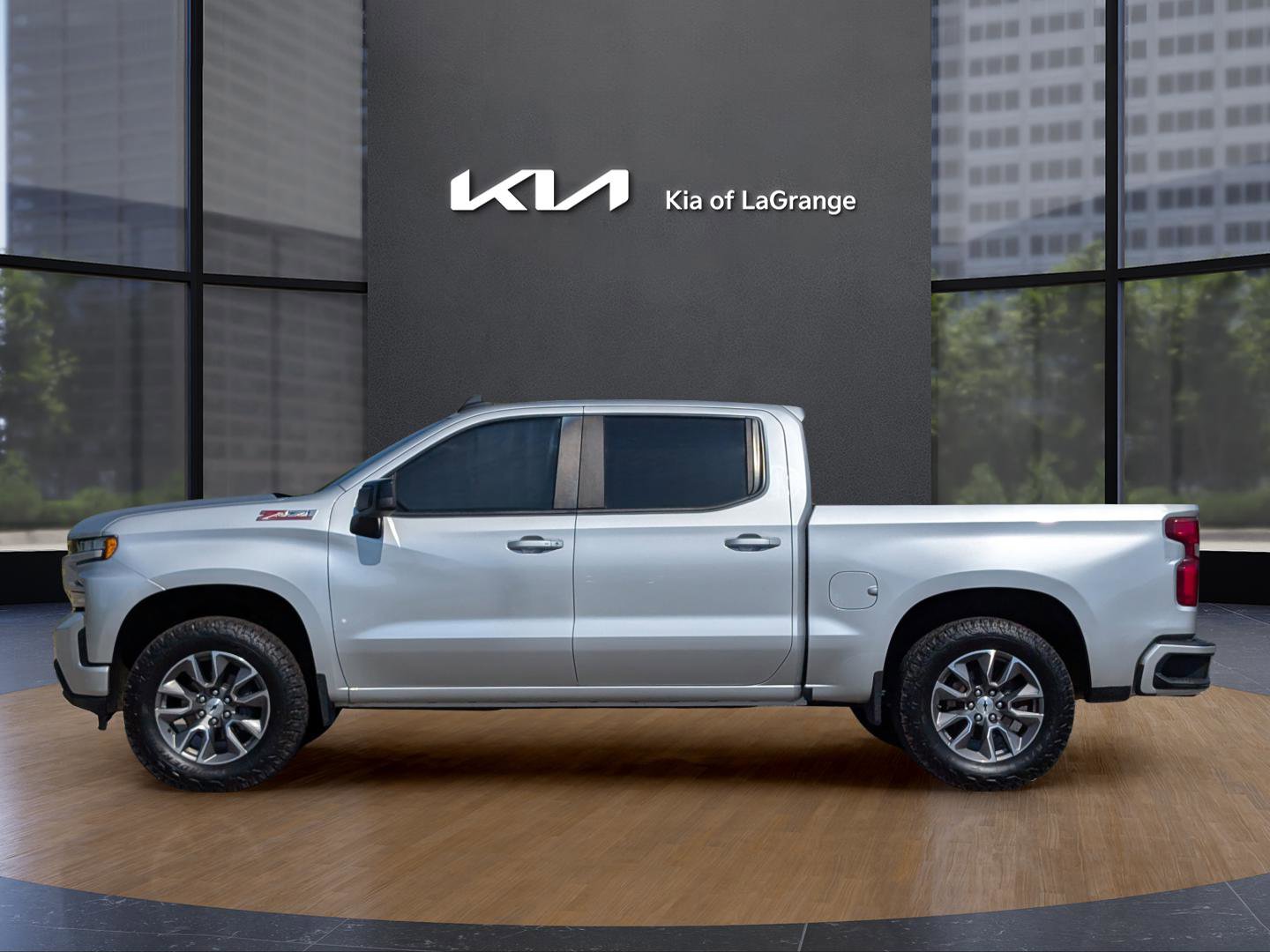 2020 Chevrolet Silverado 1500 RST photo 11