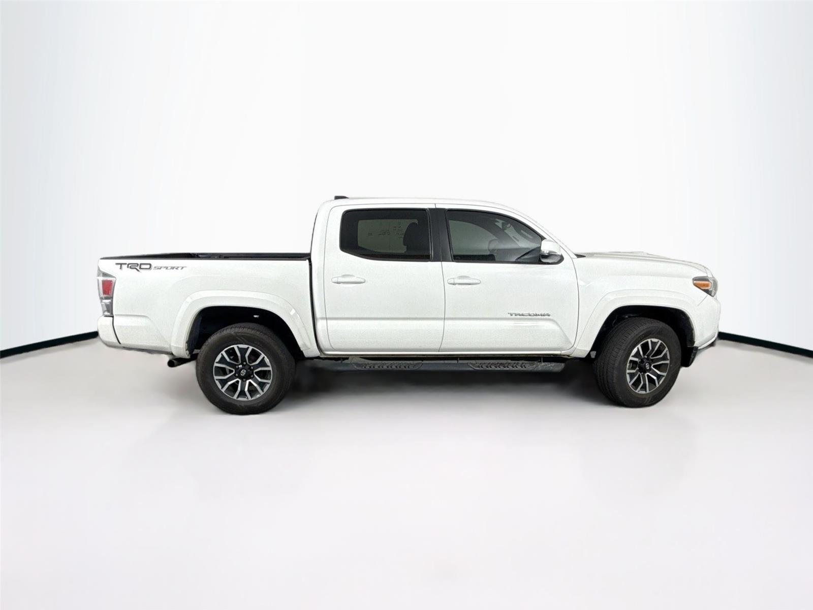 2021 Toyota Tacoma TRD Sport photo 5