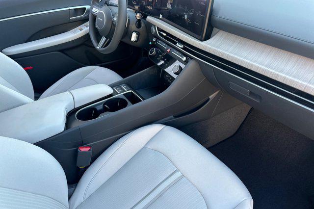 2026 Hyundai Sonata Hybrid Blue photo 15