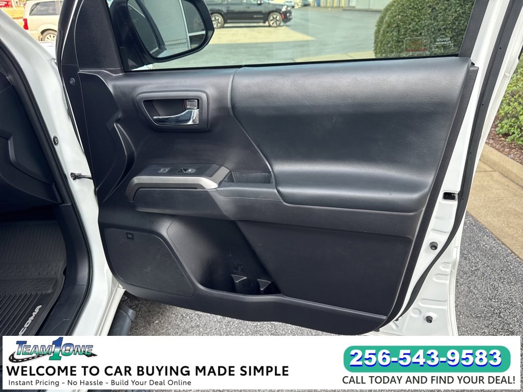 2020 Toyota Tacoma Limited photo 34