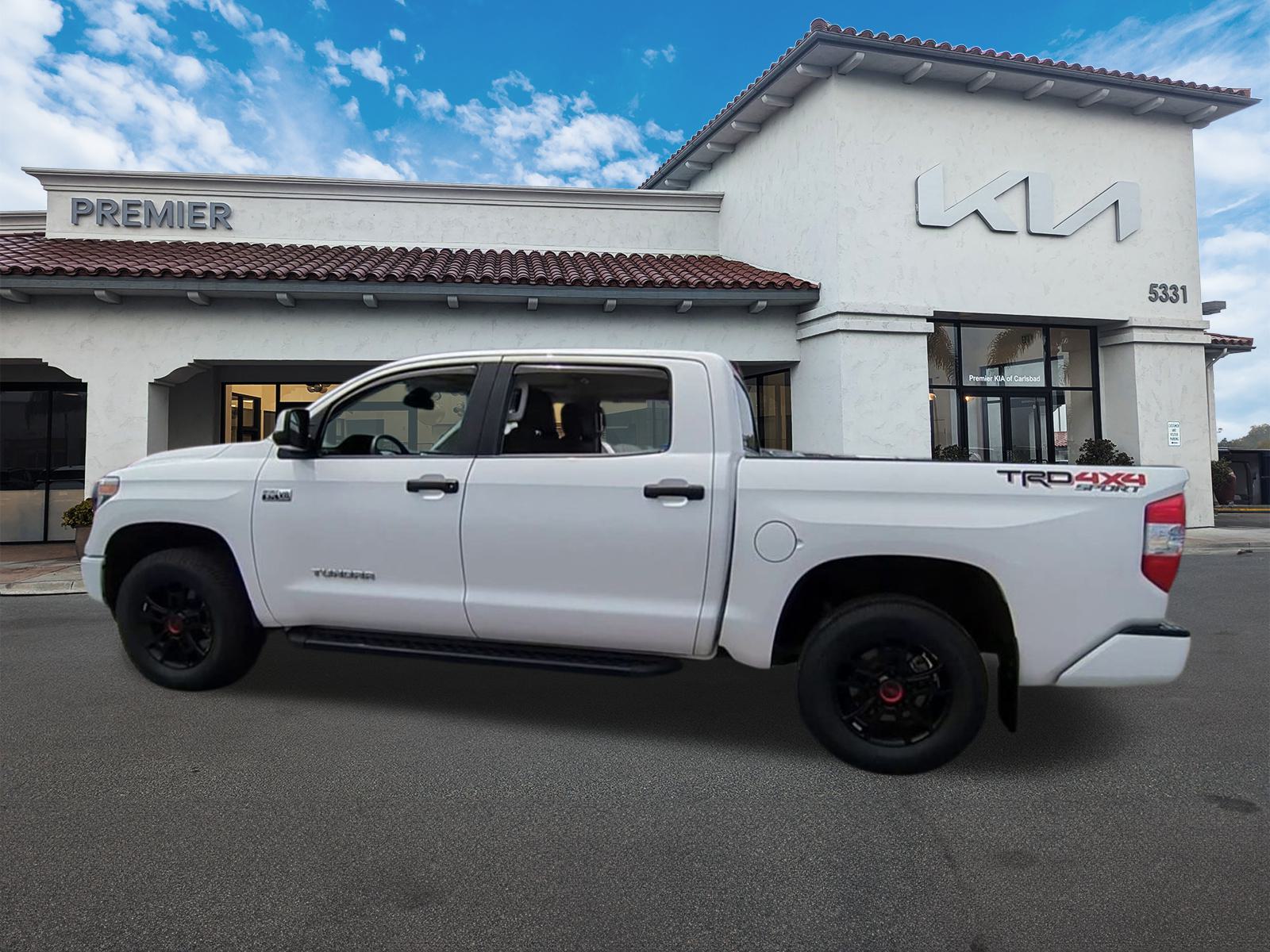 2018 Toyota Tundra SR5 photo 4