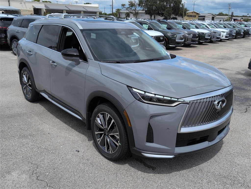2026 Infiniti QX60 Luxe photo 2