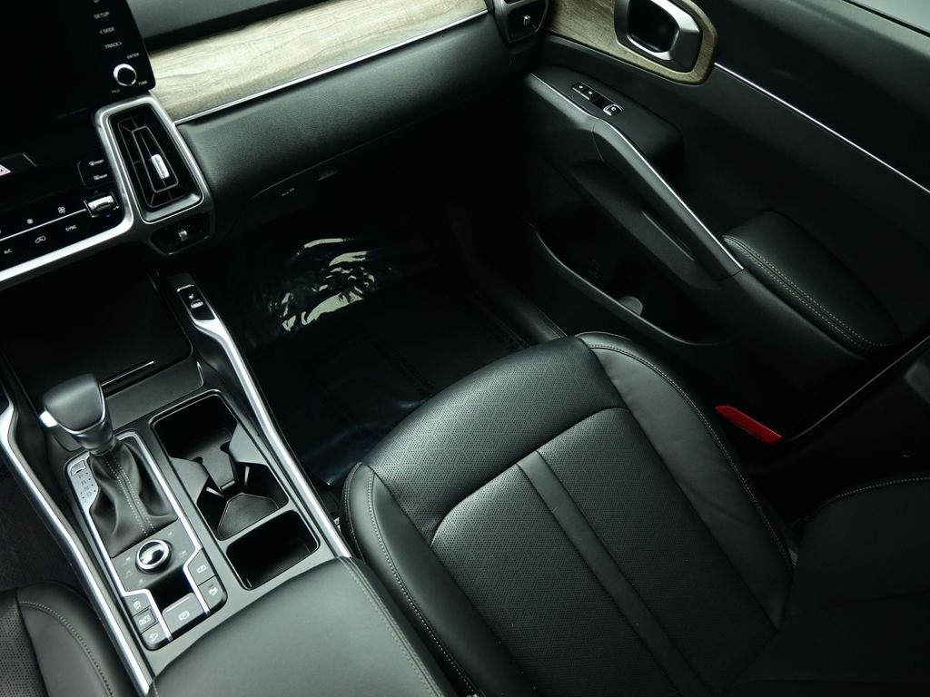 2023 Kia Sorento X-Line EX photo 8