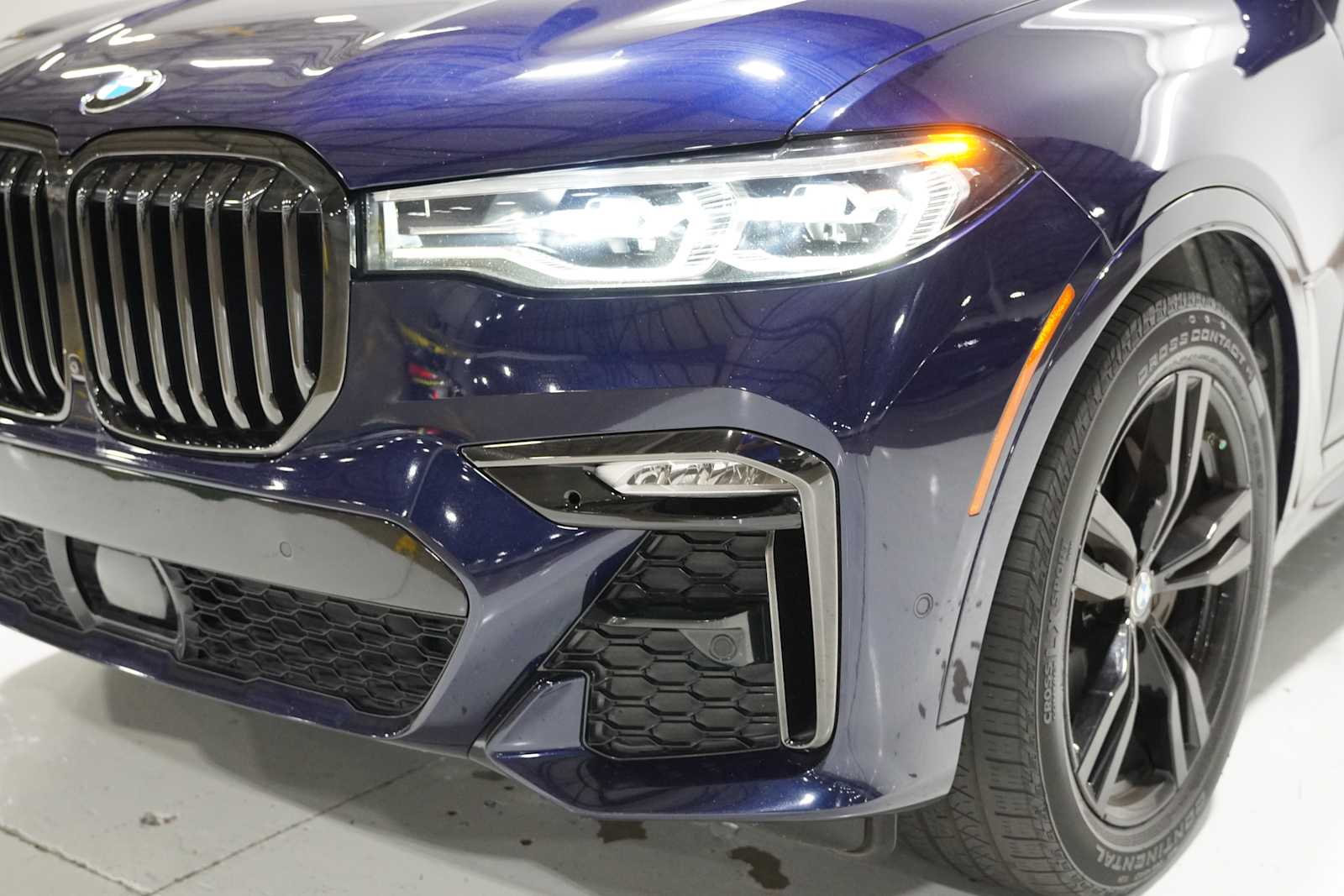 2021 Bmw X7 xDrive40i photo 3