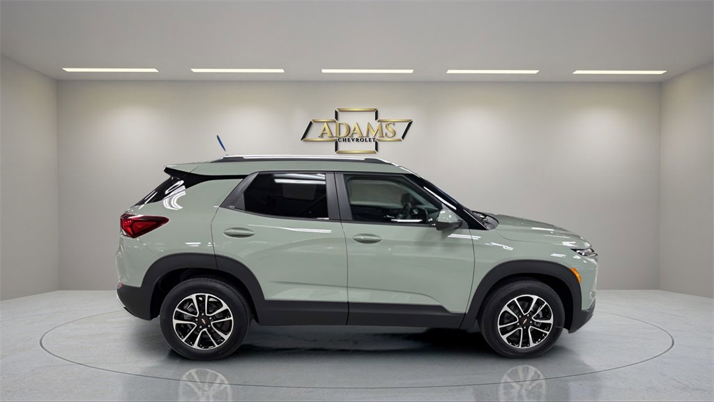 2026 Chevrolet Trailblazer LT photo 6